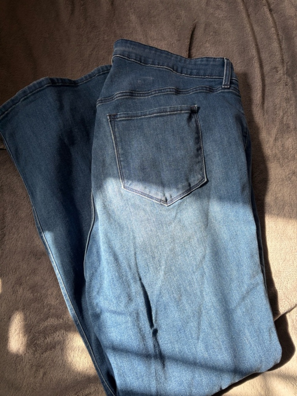 Old Navy High Rise Flare Jean